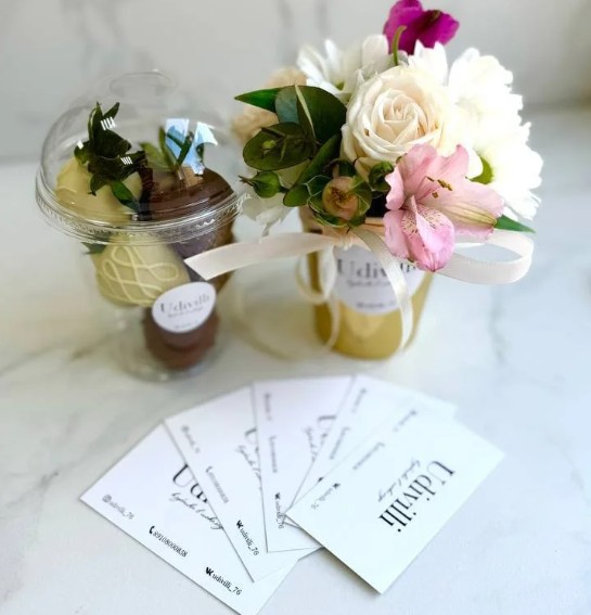 Набор стаканчиков "Флоралия" (стаканчик клубника в шоколаде + стаканчик с цветами)