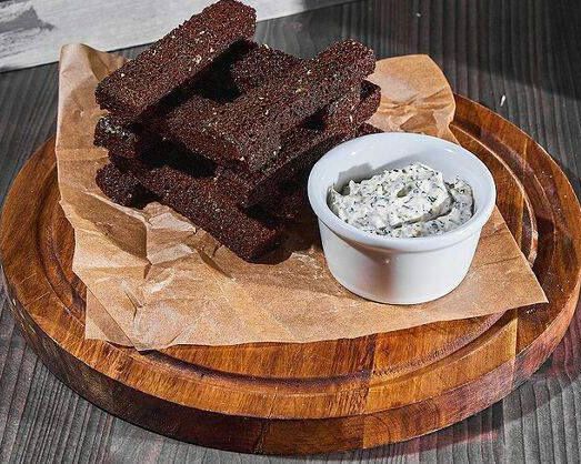 Гренки чесночные 6 шт