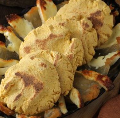 Кукурузные лепешки, сыр и Мохмох