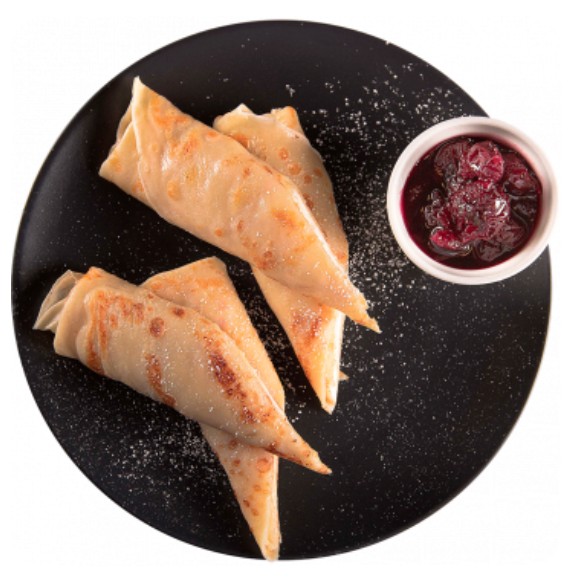 Блины с творогом и яблочным вареньем