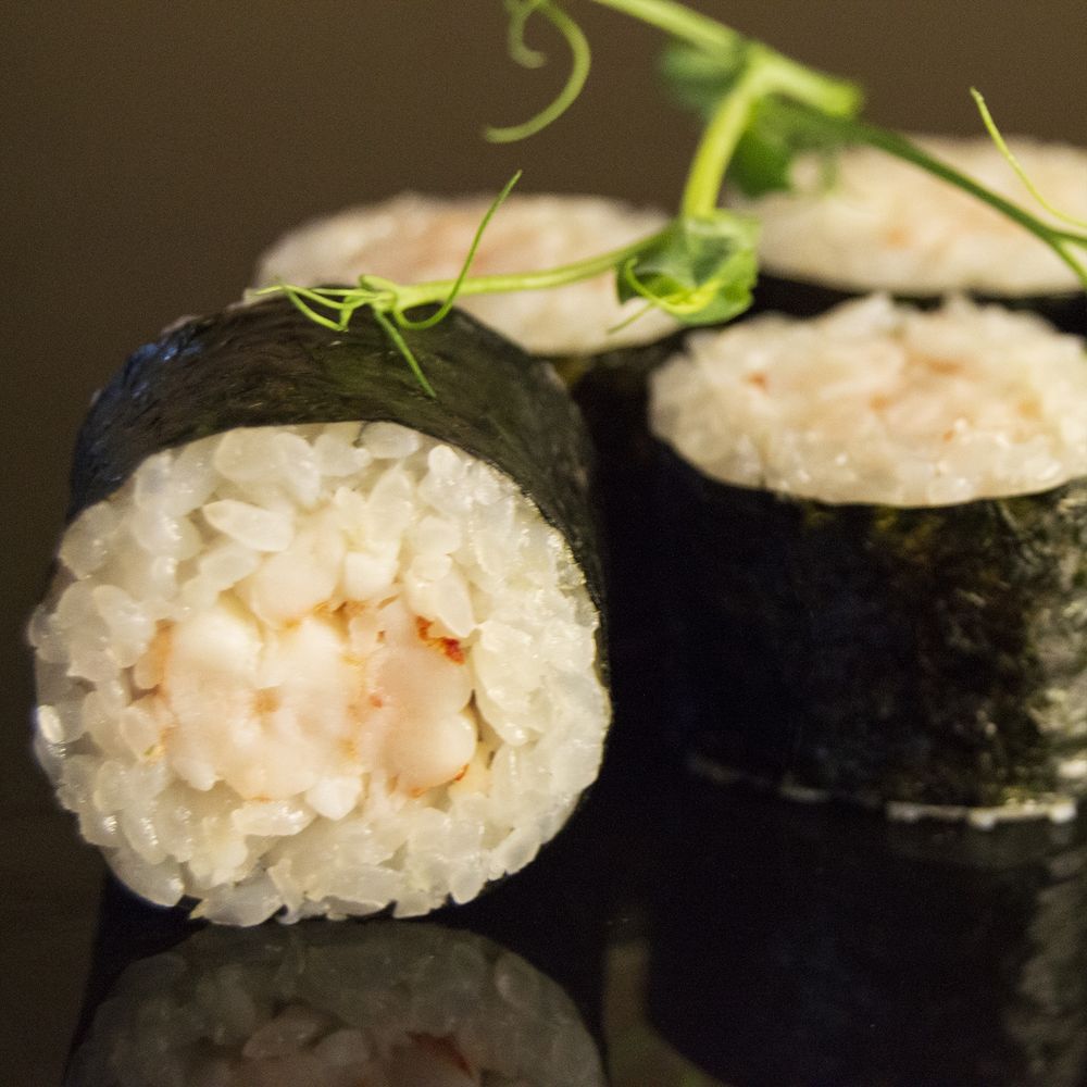 Маки с креветкой