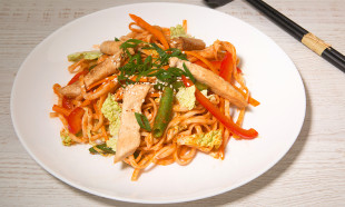 wok острый курица