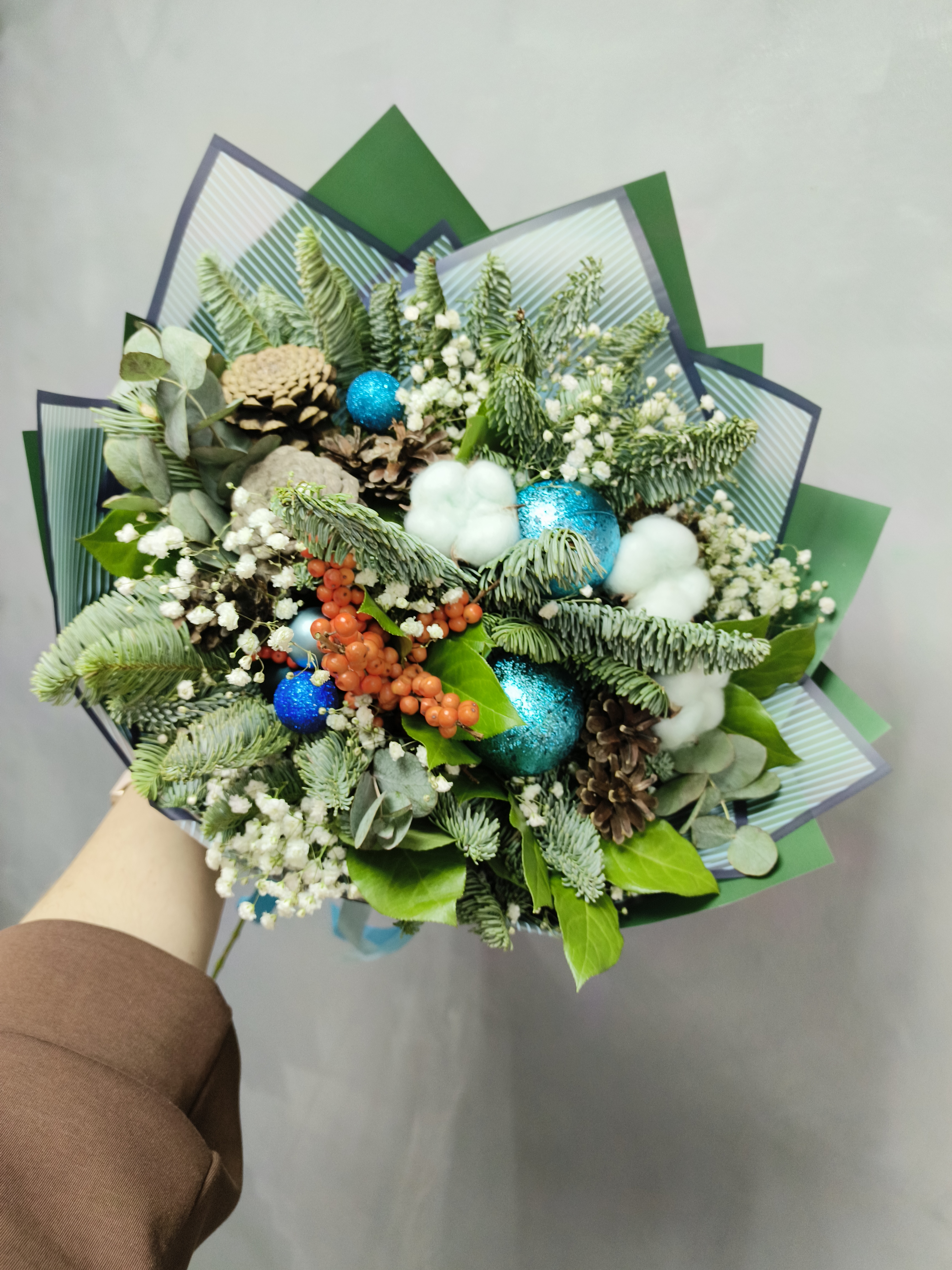 Букет хвойный