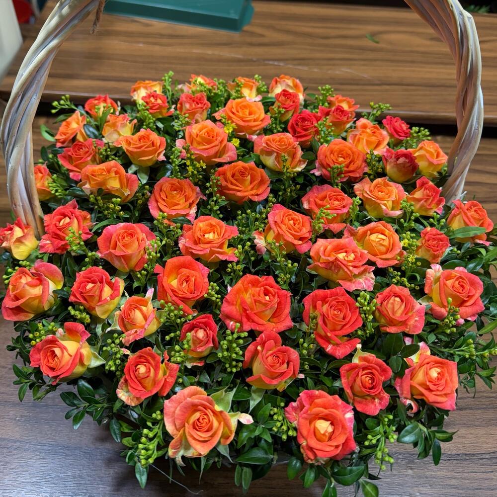 Корзина с цветами 