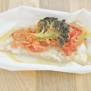 Треска запеченная с овощами