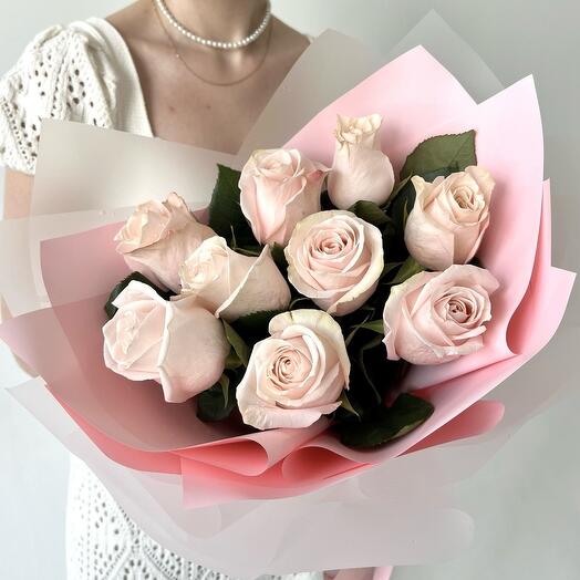 Нежный букет «Аура» из премиальных эквадорских роз