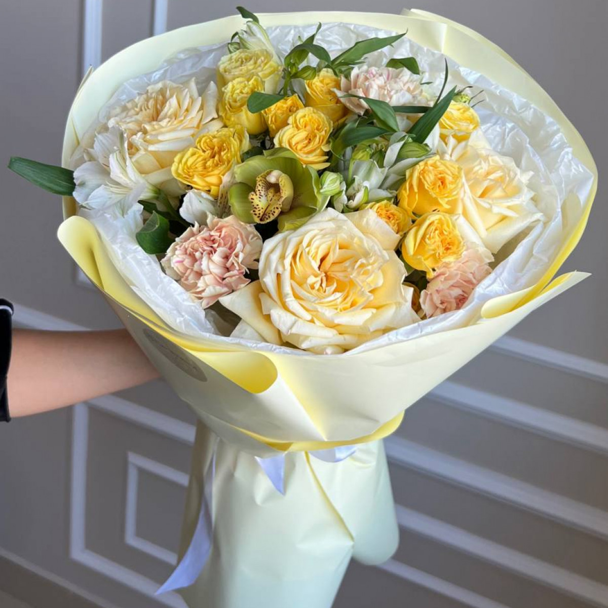 Авторский букет (предзаказ) 234