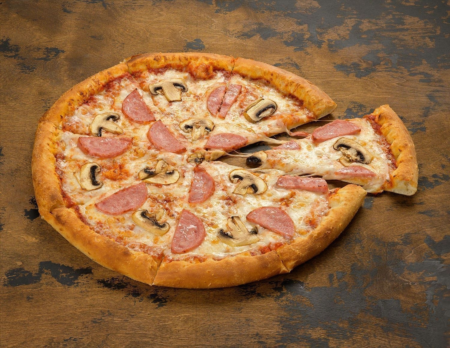 Ветчина с грибами 23 см