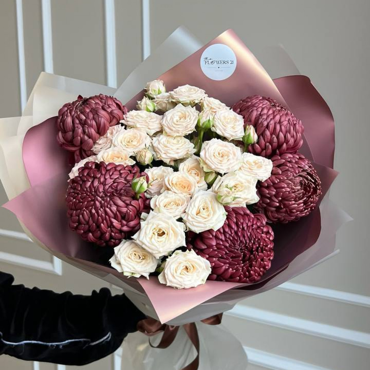 Сборный букет из хризантем и кустовых роз Артикул: 2658