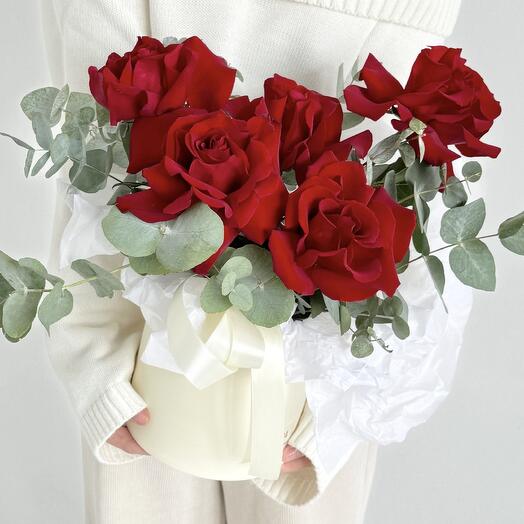 Композиция «Чудеса случаются» из французских роз