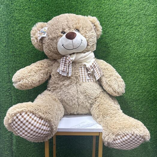 Светлый мишка с шарфиком