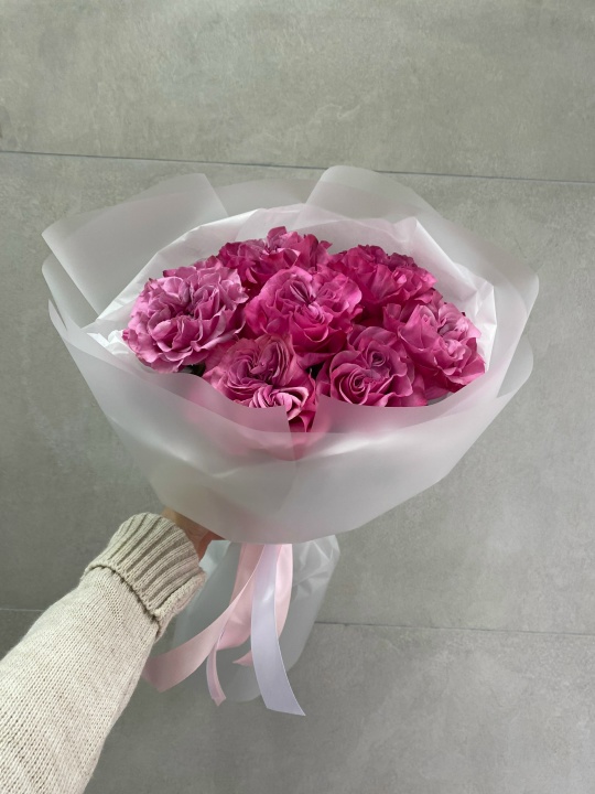 Букет из 7 пионовидных роз