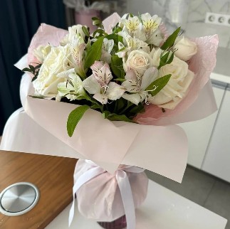 Букет "В Моменте"