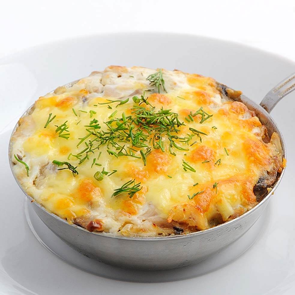 Жульен с курой и грибами