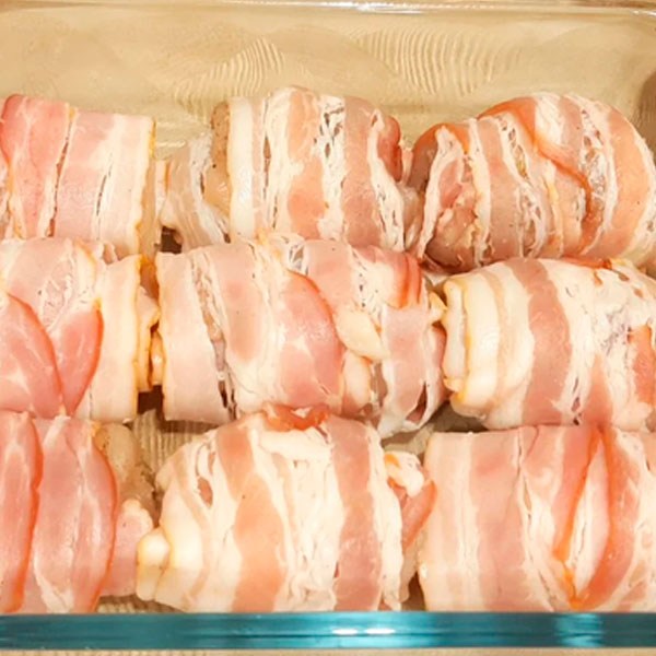 Филе грудки в беконе маринованное