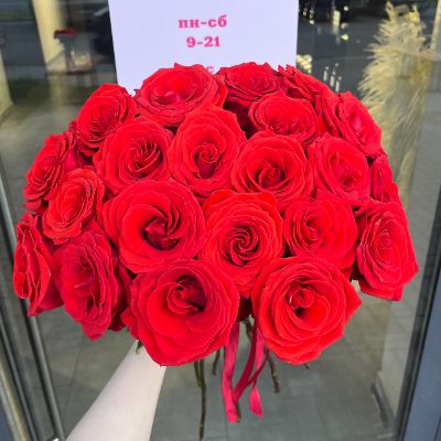 Красные розы под ленту 5шт