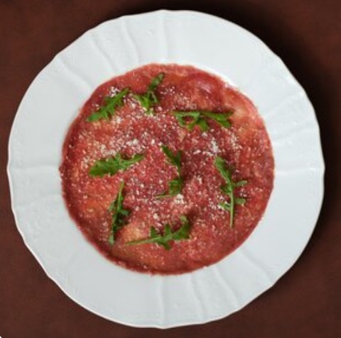 Карпаччо из говядины с пармезаном