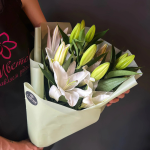 Букет живых цветов - 3 белые лилии | 5 Цветов - доставляем радость