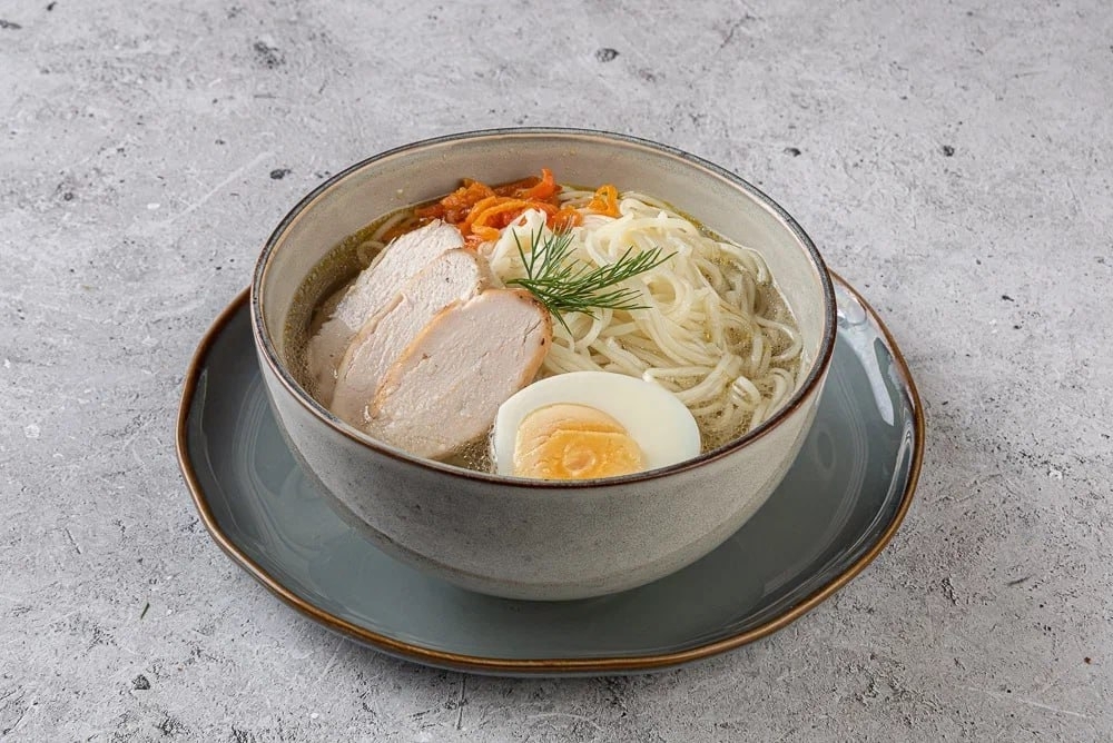 Суп куриный лапша