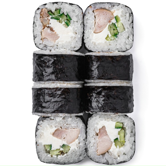 Сливочный ролл с курицей