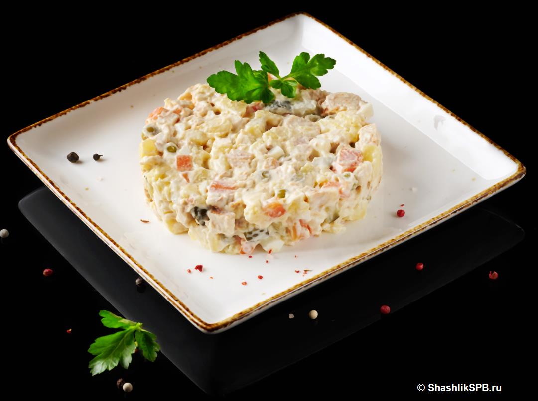 Салат "Столичный" с курицей