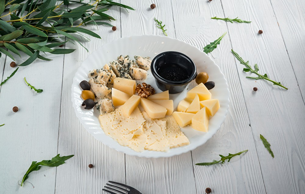 Сырная тарелка
