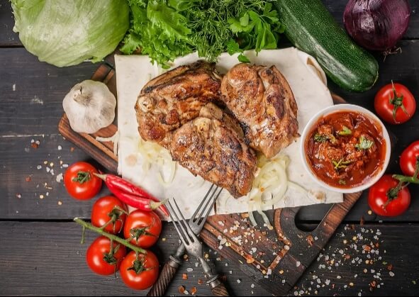 ШАШЛЫК ИЗ КУРИНЫХ БЁДЕР
