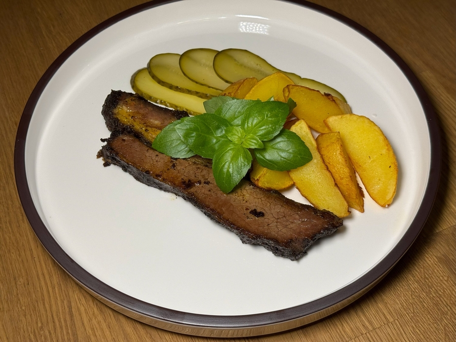 Брискет говяжий  с картофелем