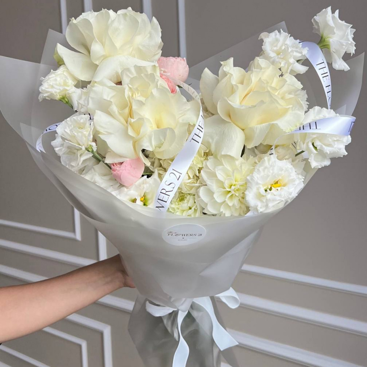 Авторский букет (предзаказ) 320