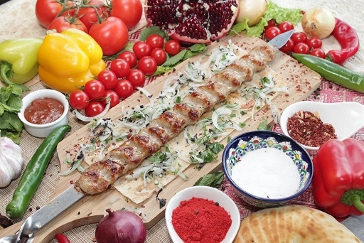 Люля-кебаб из баранины на мангале