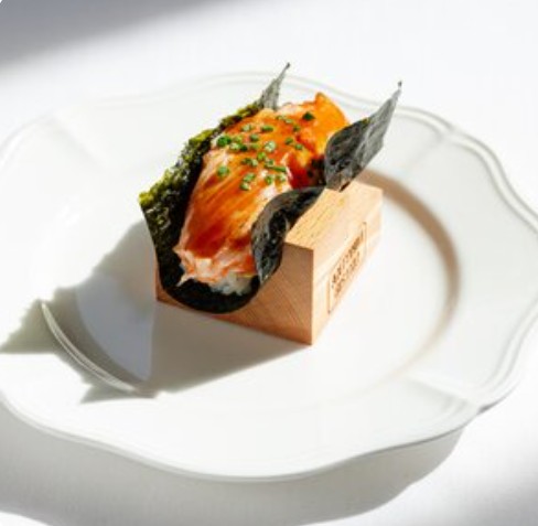 Hand Roll с лососем