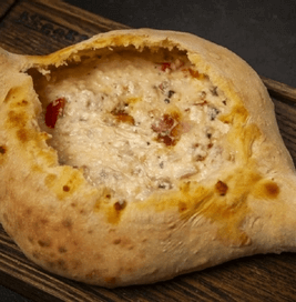 Хачапури Аджарули с беконом