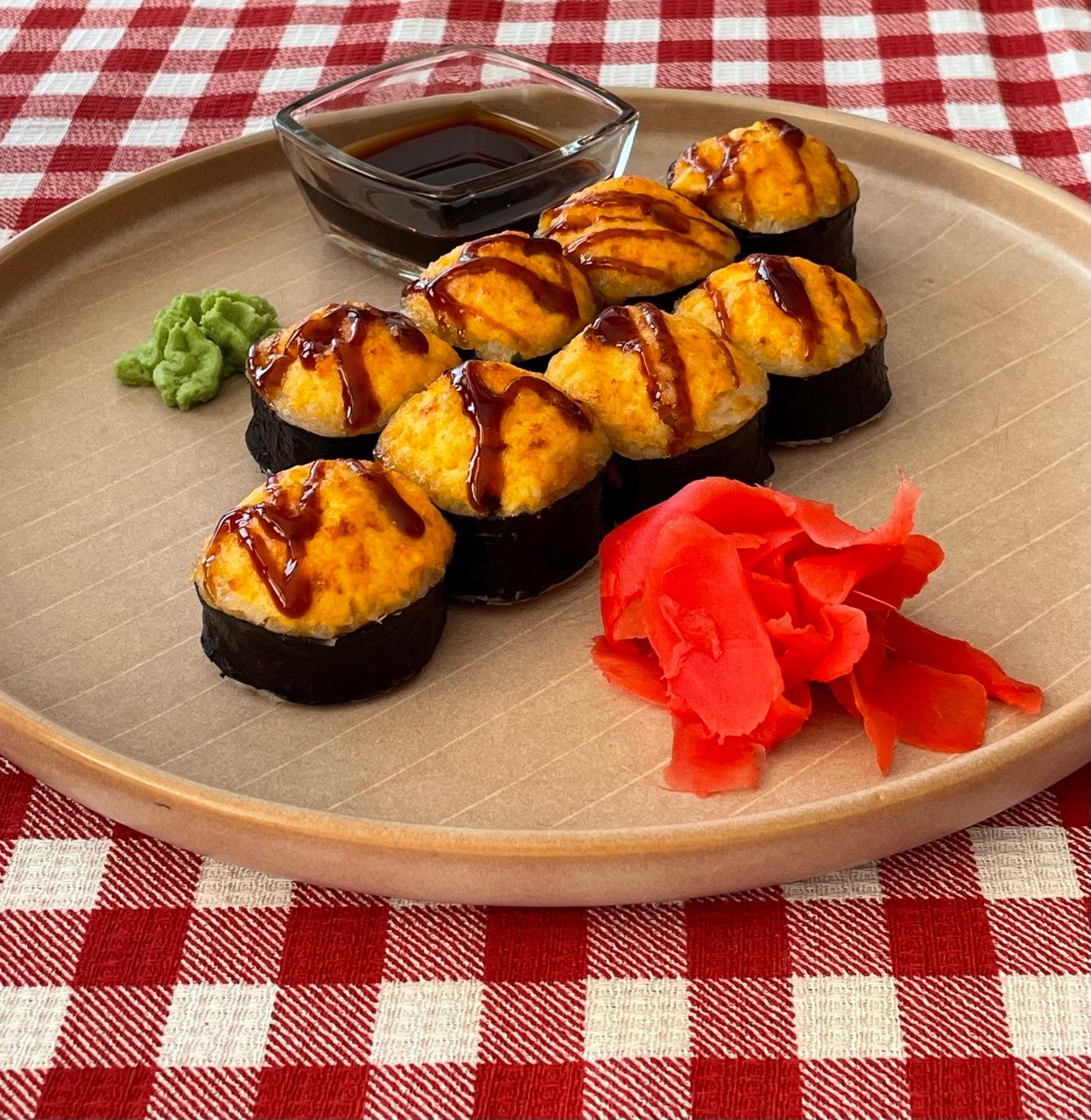 Запеченный с креветкой и крабом
