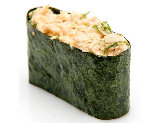 Спайси суши с курицей