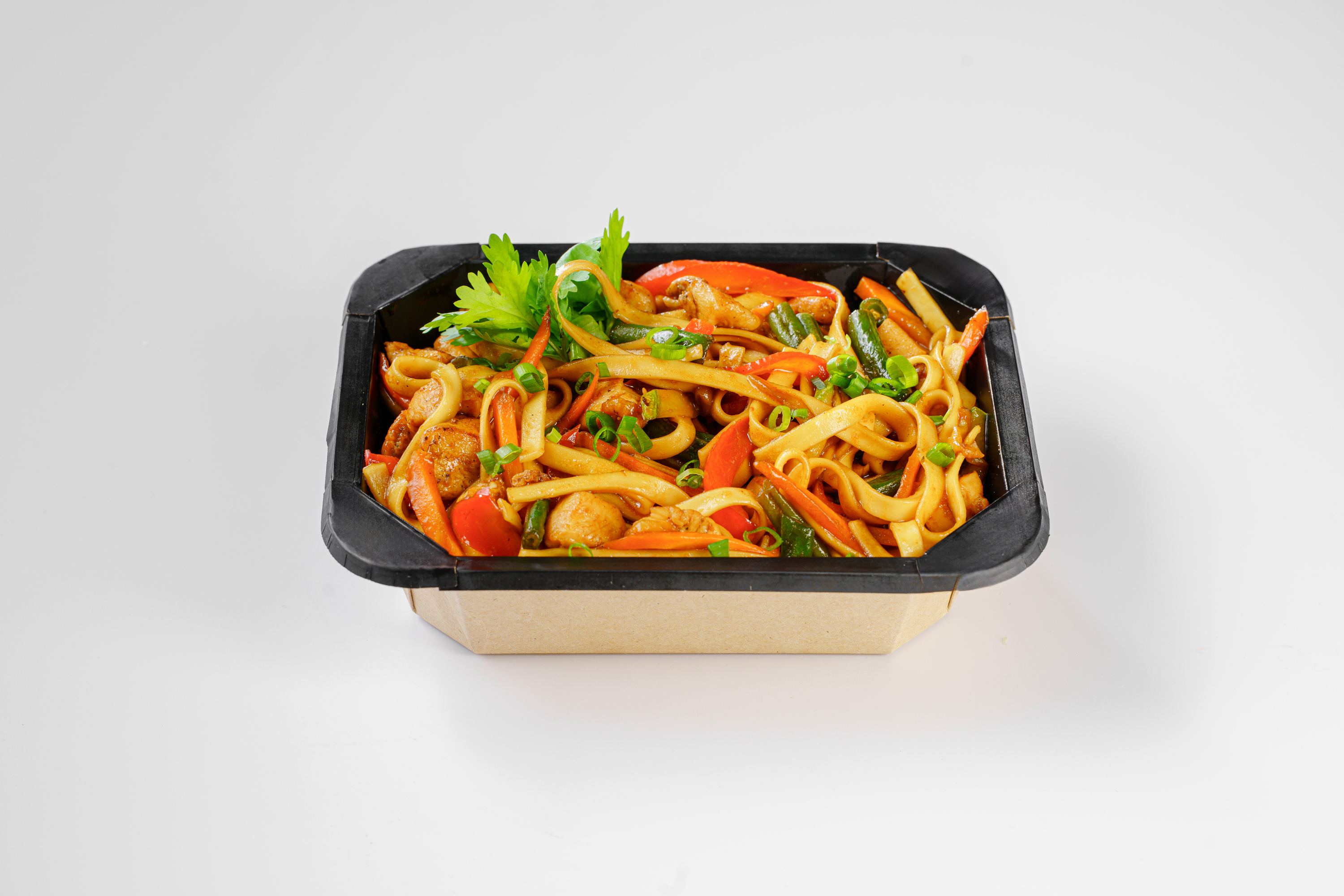 Лапша удон с курицей