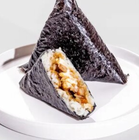 Онигири чикен терияки