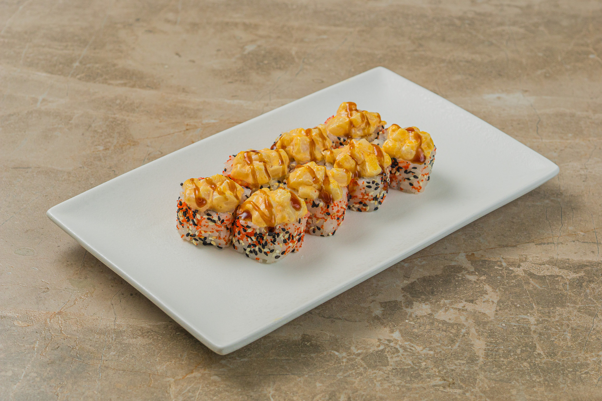 Запеченый ролл с тартаром из гребешка