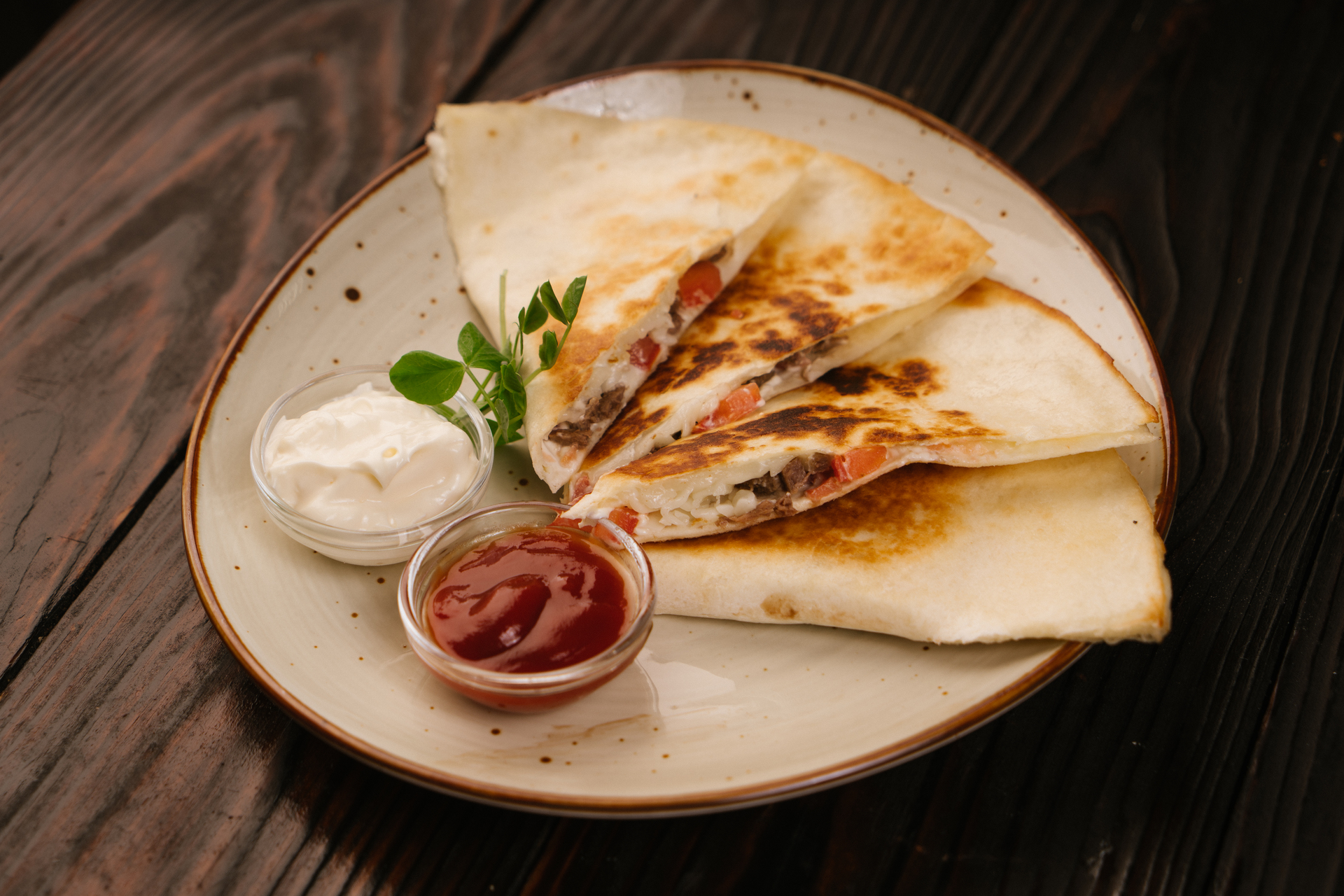 Мексиканская кесадилья мясная