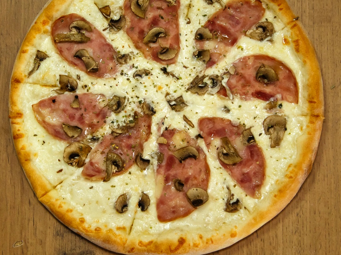 Пицца Ветчина и грибы