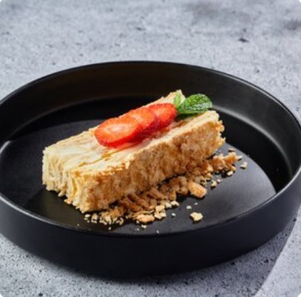 Наполеон с персиком