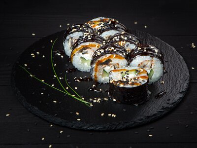 Гейша с угрём