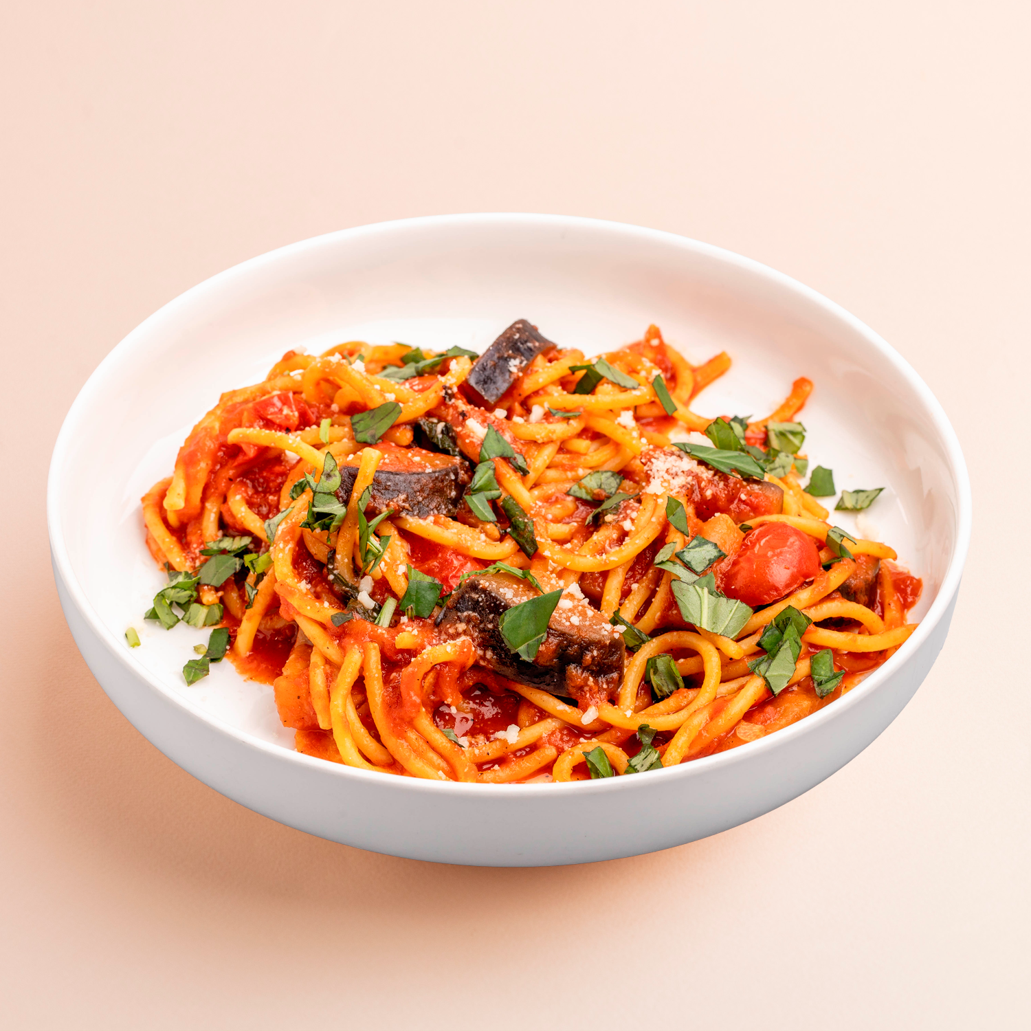 Паста с томатами и баклажанами