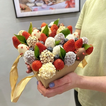 Шляпная коробка Мечта (Букет № 90)