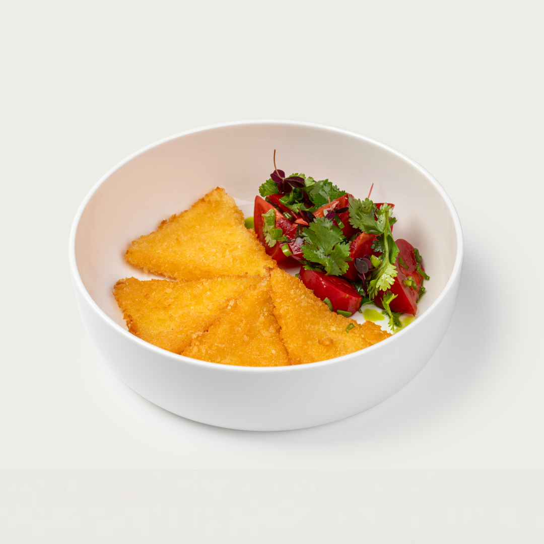 Жареный сулугуни с томатами