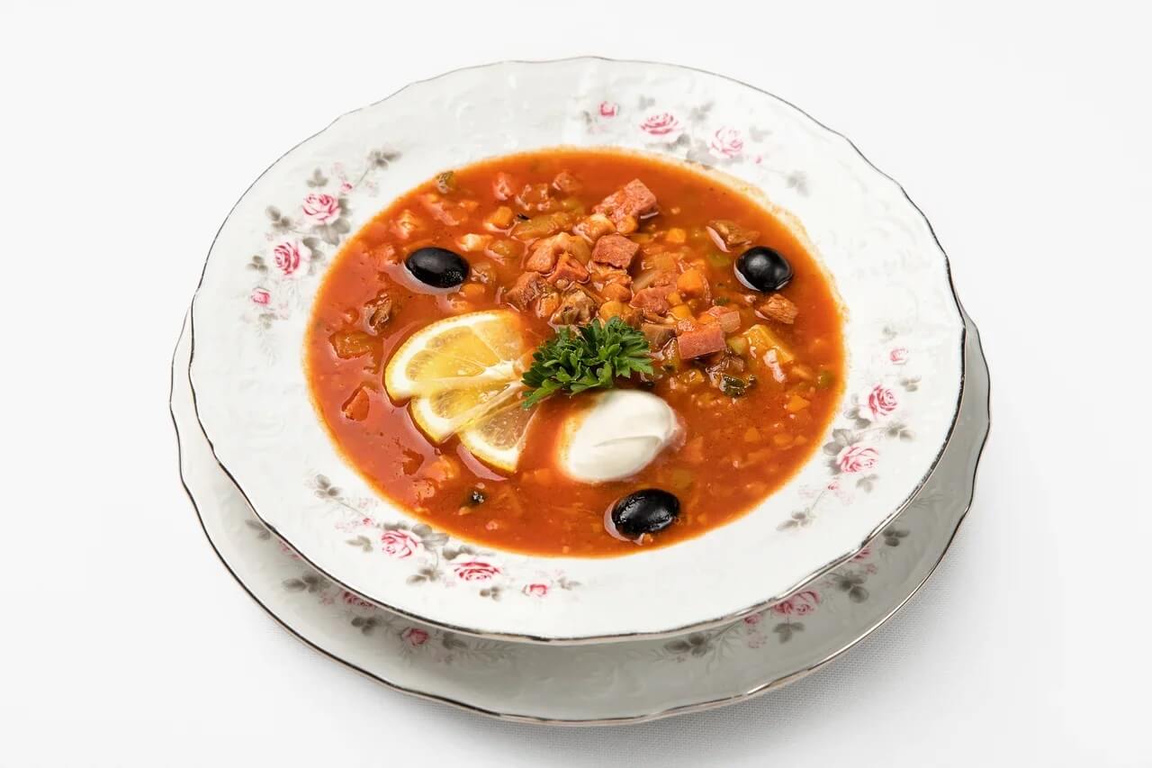 Солянка мясная сборная