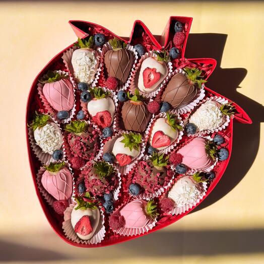 Клубника в шоколаде "Клубничное счастье"