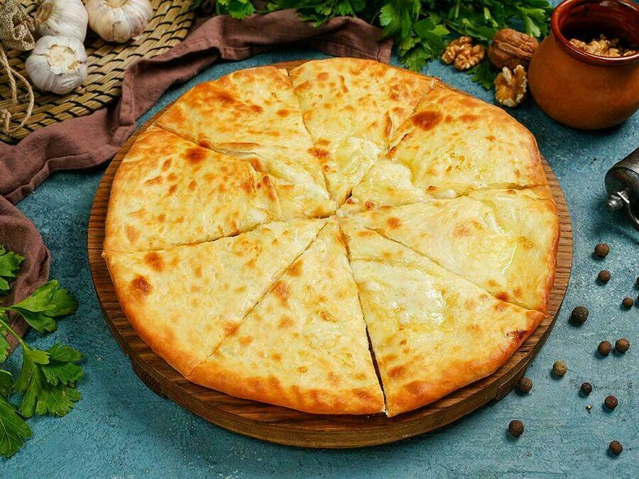ХАЧАПУРИ ПО ИМЕРЕТИНСКИ  460 гр.
