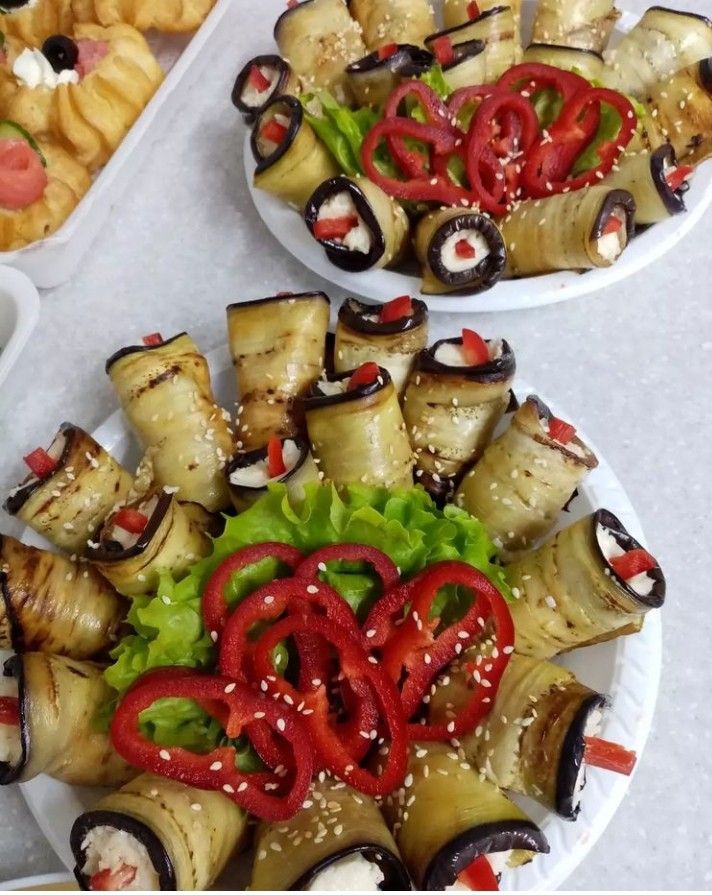 Рулетики из баклажан "по-Восточному".