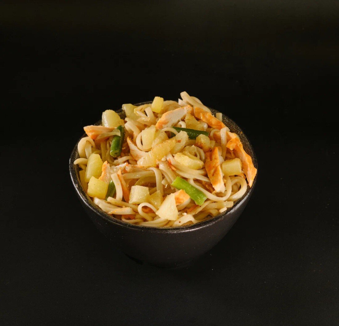 Удон с Курицей и Ананасом 455г