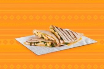 КЕСАДИЛЬЯ С КУРИНЫМ ФИЛЕ